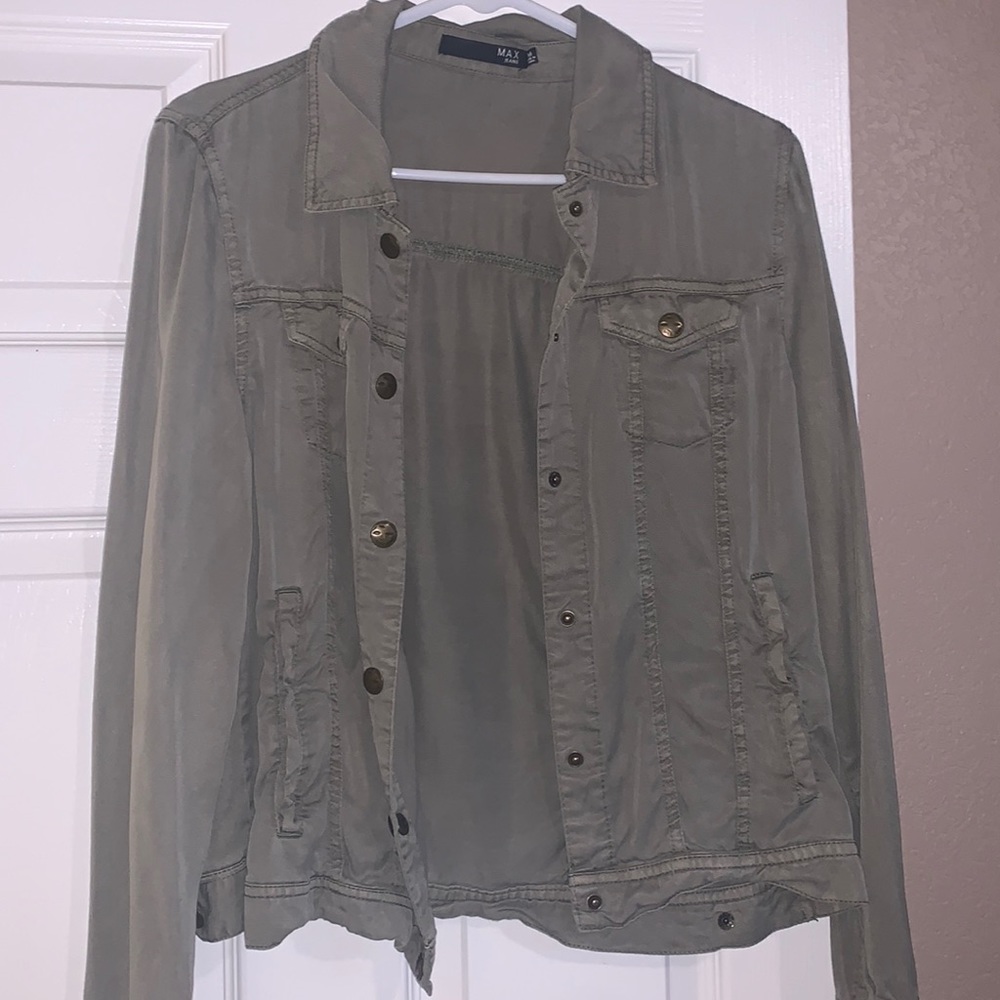olvie green light jacket